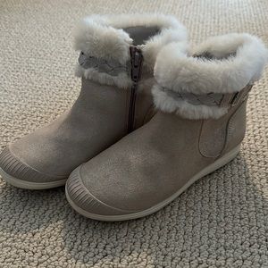 Stride Rite Size 2 boots